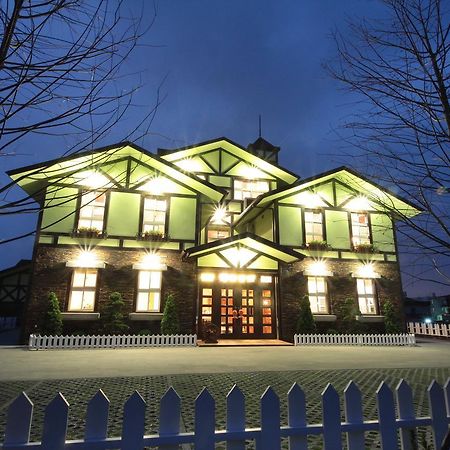 Luxembourg Hills Homestay Jiaoxi Exteriör bild