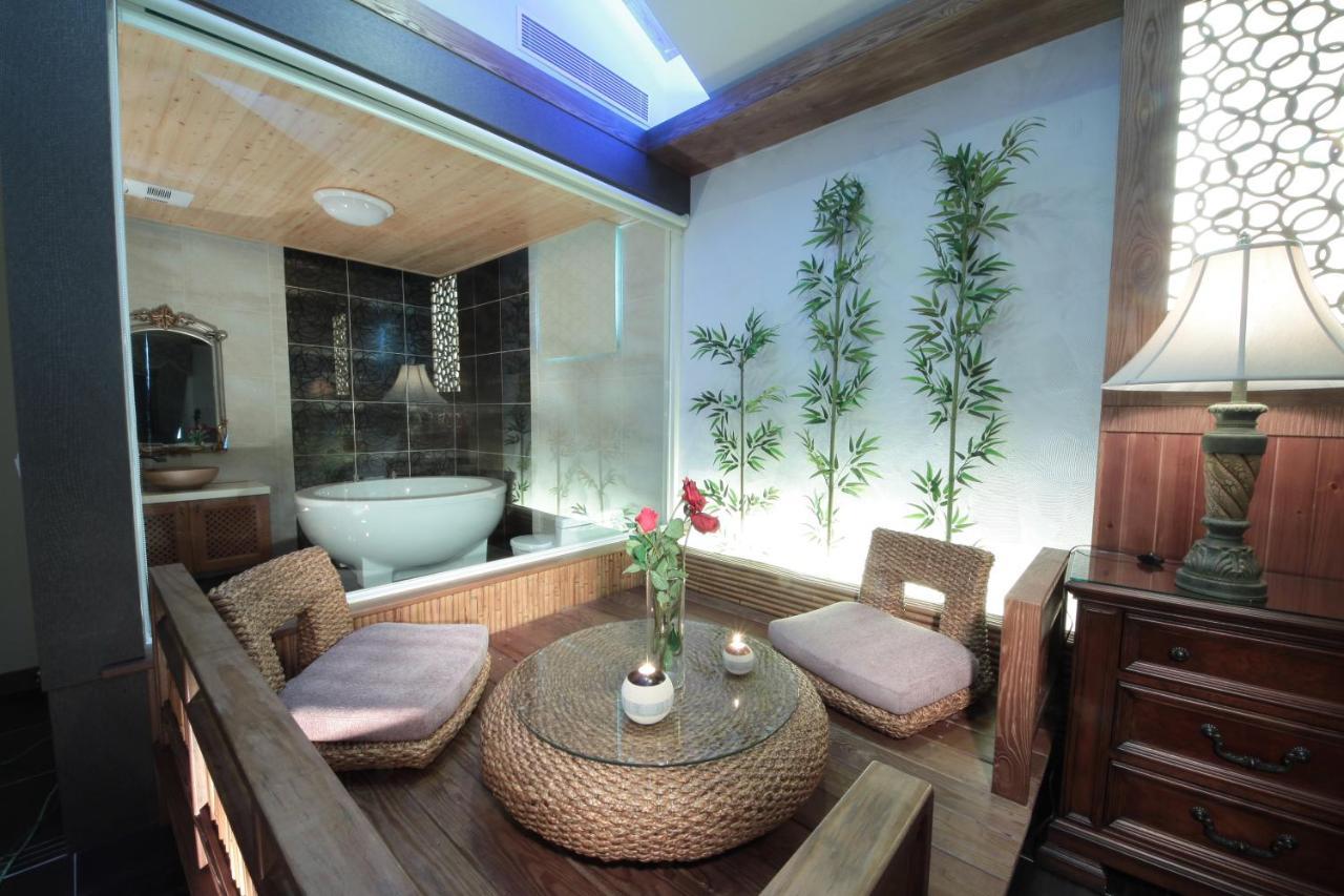 Luxembourg Hills Homestay Jiaoxi Exteriör bild