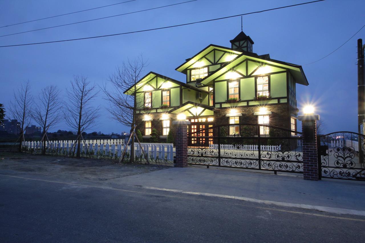 Luxembourg Hills Homestay Jiaoxi Exteriör bild