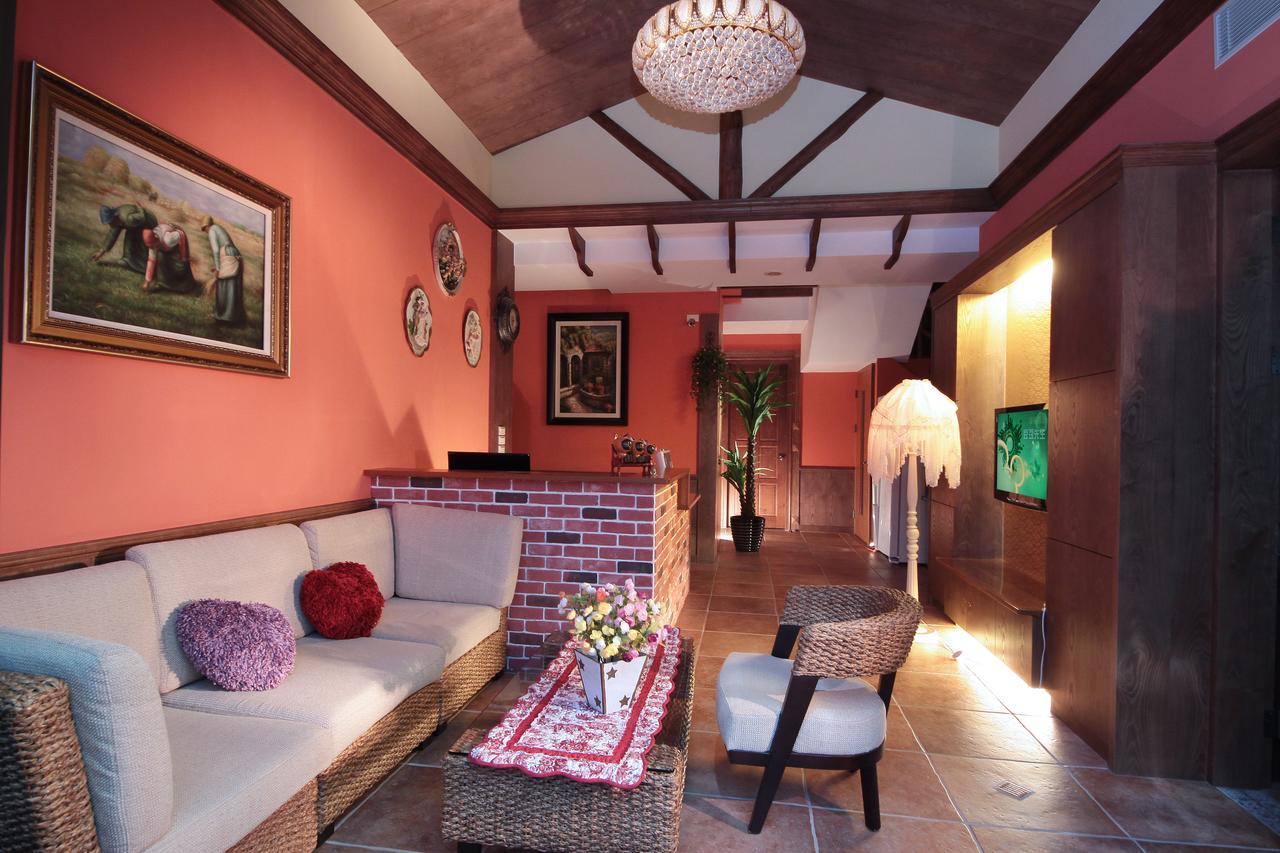 Luxembourg Hills Homestay Jiaoxi Exteriör bild