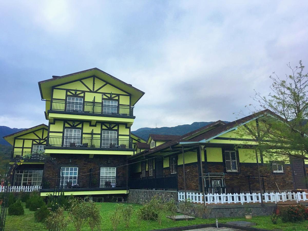 Luxembourg Hills Homestay Jiaoxi Exteriör bild